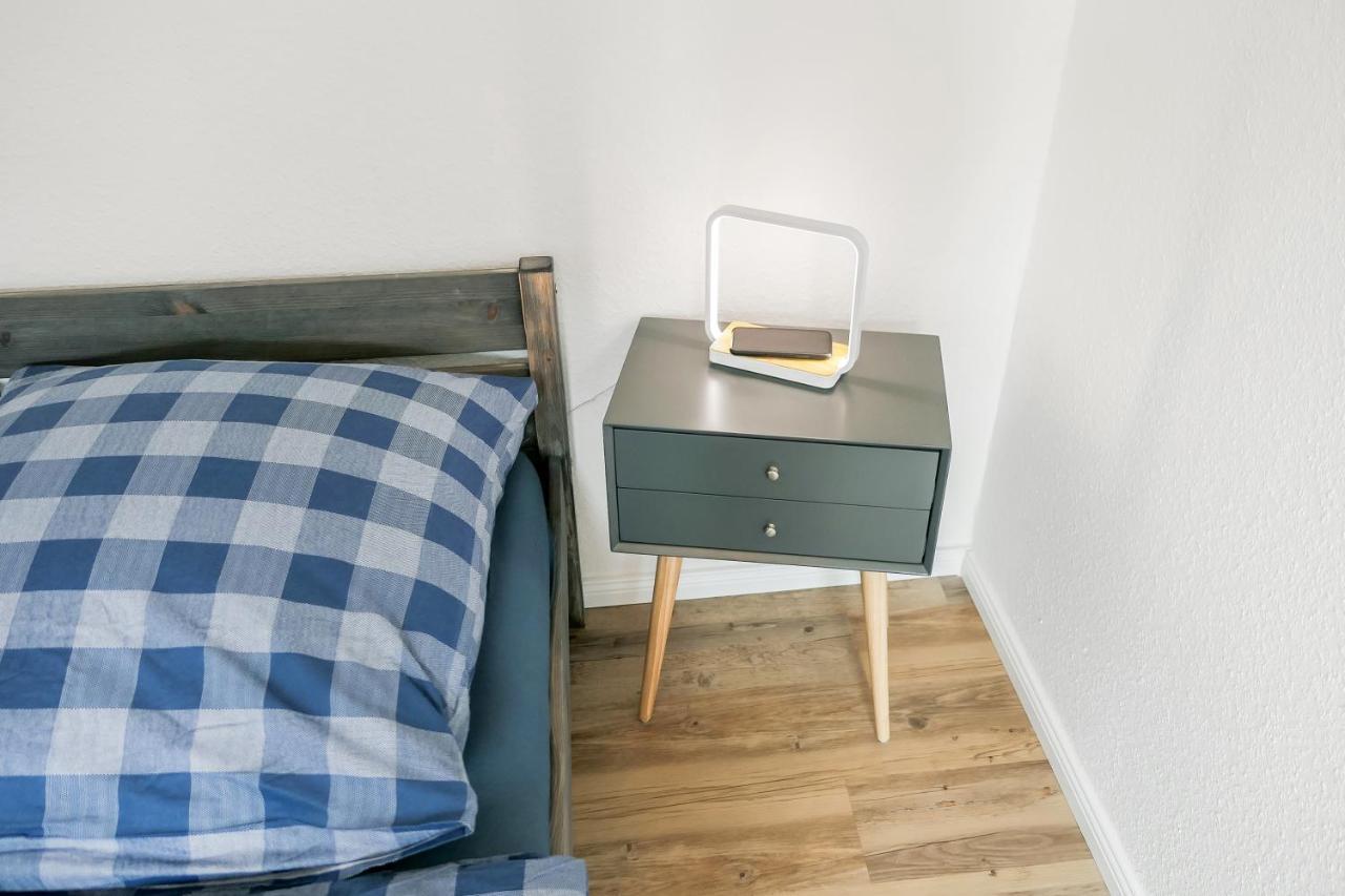 Wohlfühlwohnung mit Balkon im Zentrum von Kiel Exterior foto