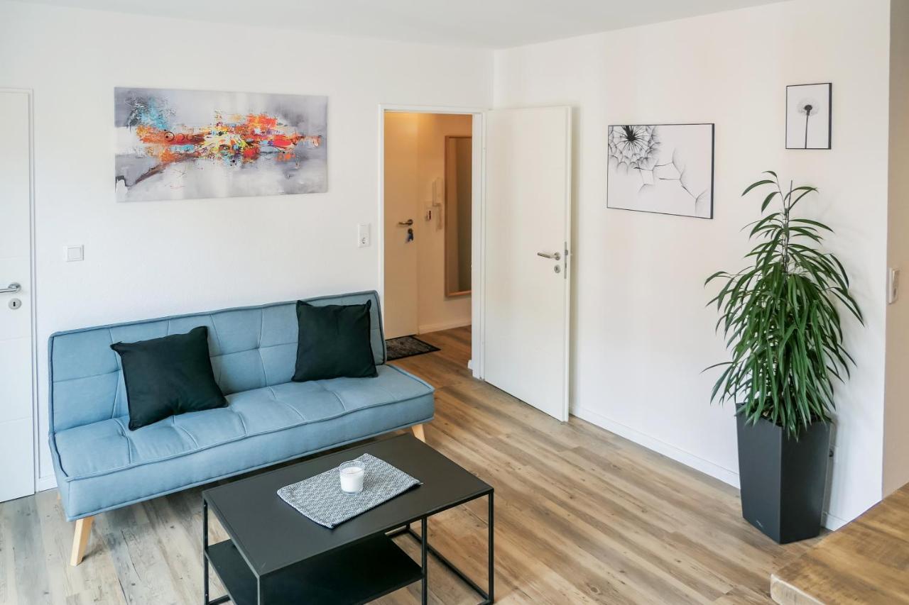 Wohlfühlwohnung mit Balkon im Zentrum von Kiel Exterior foto