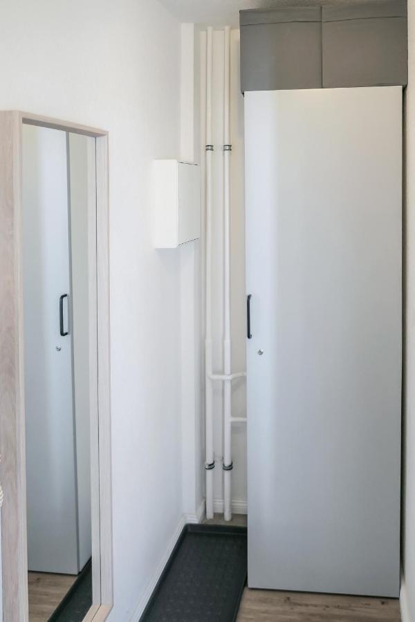Wohlfühlwohnung mit Balkon im Zentrum von Kiel Exterior foto